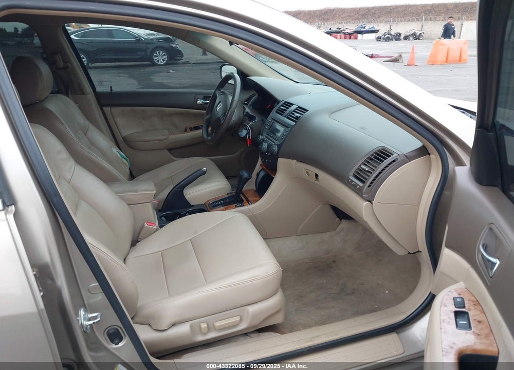 2003 HONDA ACCORD 3.0 EX VIN: 1HGCM66503A078446