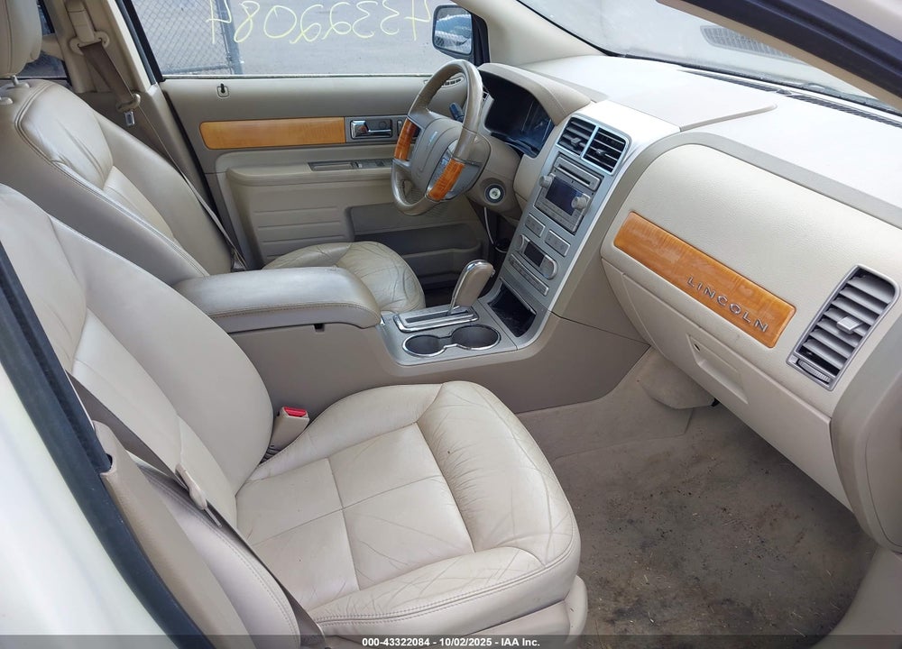 2007 LINCOLN MKX VIN: 2LMDU88CX7BJ30573