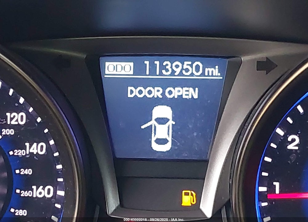 2013 HYUNDAI GENESIS VIN: KMHHU6KJ8DU092713