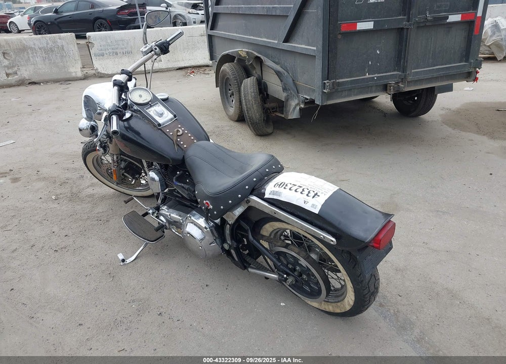 2004 HARLEY-DAVIDSON FLSTC VIN: 1HD1BJY354Y014159