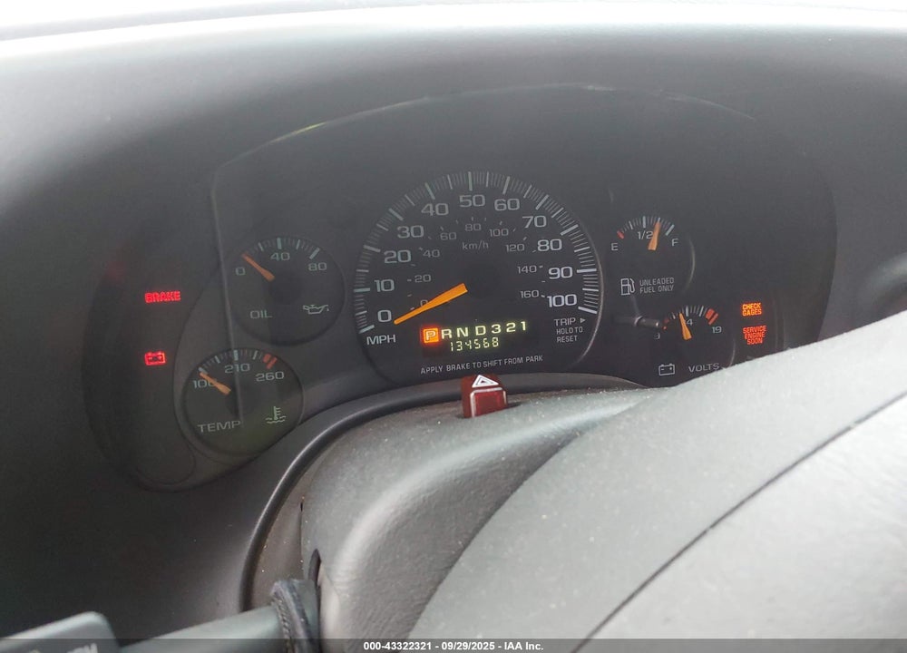 2000 CHEVROLET EXPRESS VIN: 1GAGG25R7Y1190813