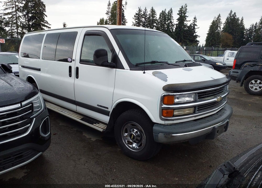 2000 CHEVROLET EXPRESS VIN: 1GAGG25R7Y1190813
