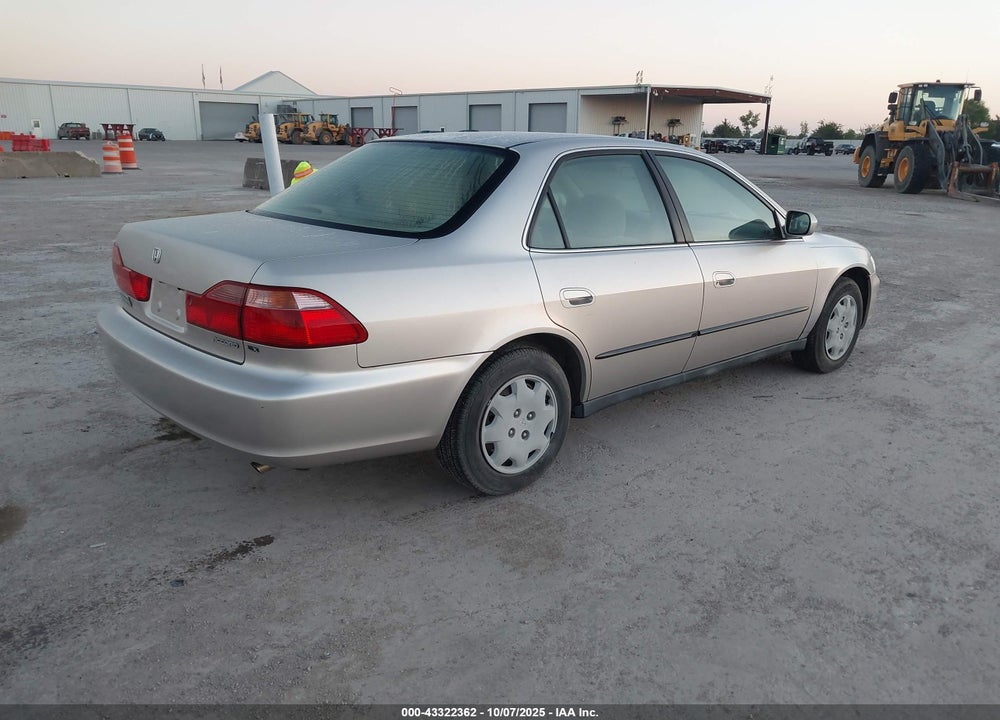 1999 HONDA ACCORD LX VIN: JHMCG5647XC025176