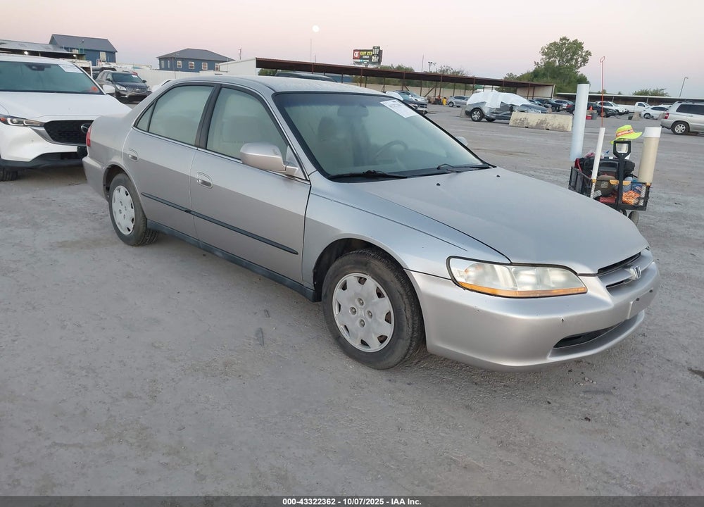 1999 HONDA ACCORD LX VIN: JHMCG5647XC025176