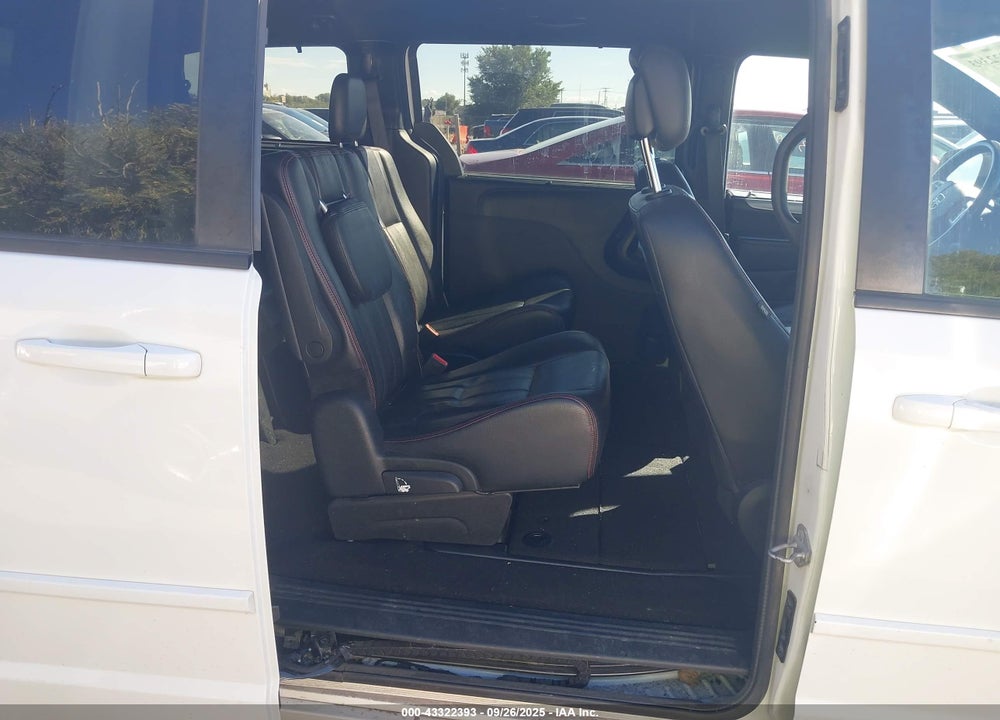 2017 DODGE GRAND CARAVAN GT VIN: 2C4RDGEG7HR710122