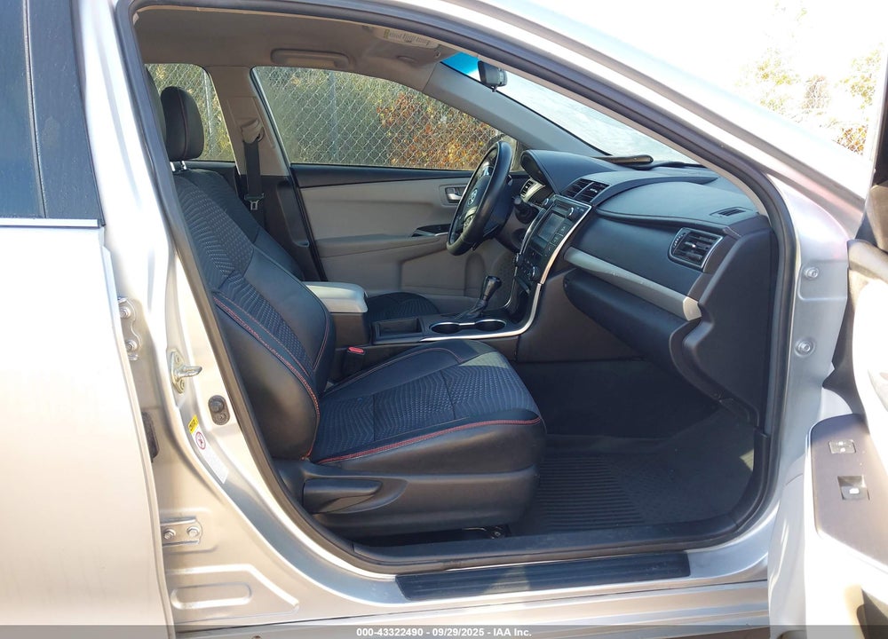 2017 TOYOTA CAMRY VIN: 4T1BF1FK7HU302388