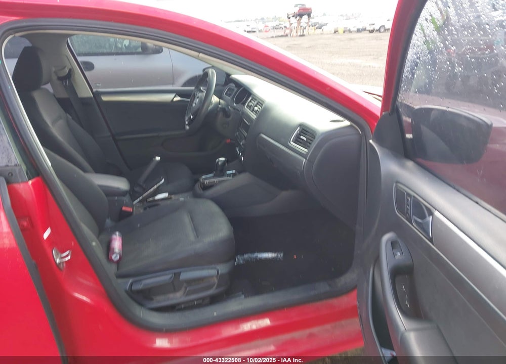 2015 VOLKSWAGEN JETTA VIN: 3VWD17AJ9FM283550