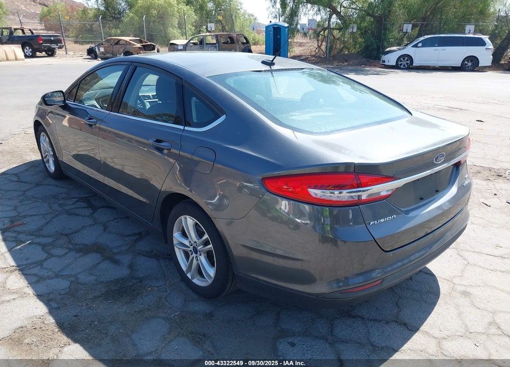 2018 FORD FUSION VIN: 3FA6P0LU5JR173301