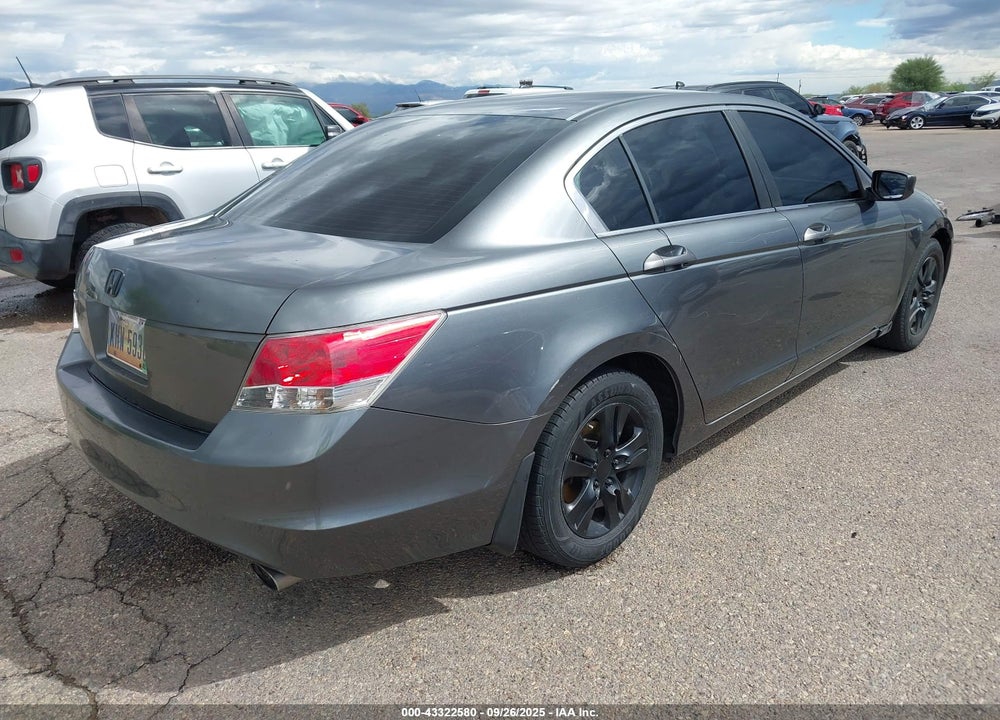 2010 HONDA ACCORD 2.4 LX-P VIN: 1HGCP2F48AA124545