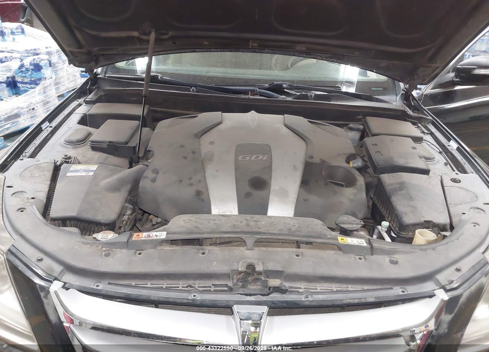 2012 HYUNDAI GENESIS VIN: KMHGC4DD9CU185426