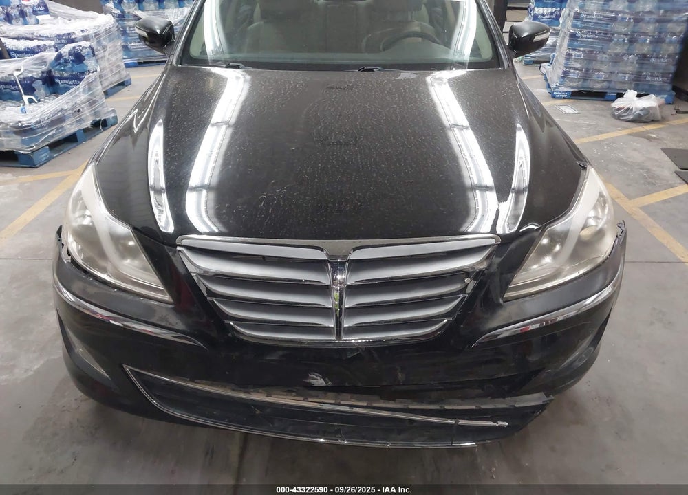 2012 HYUNDAI GENESIS VIN: KMHGC4DD9CU185426