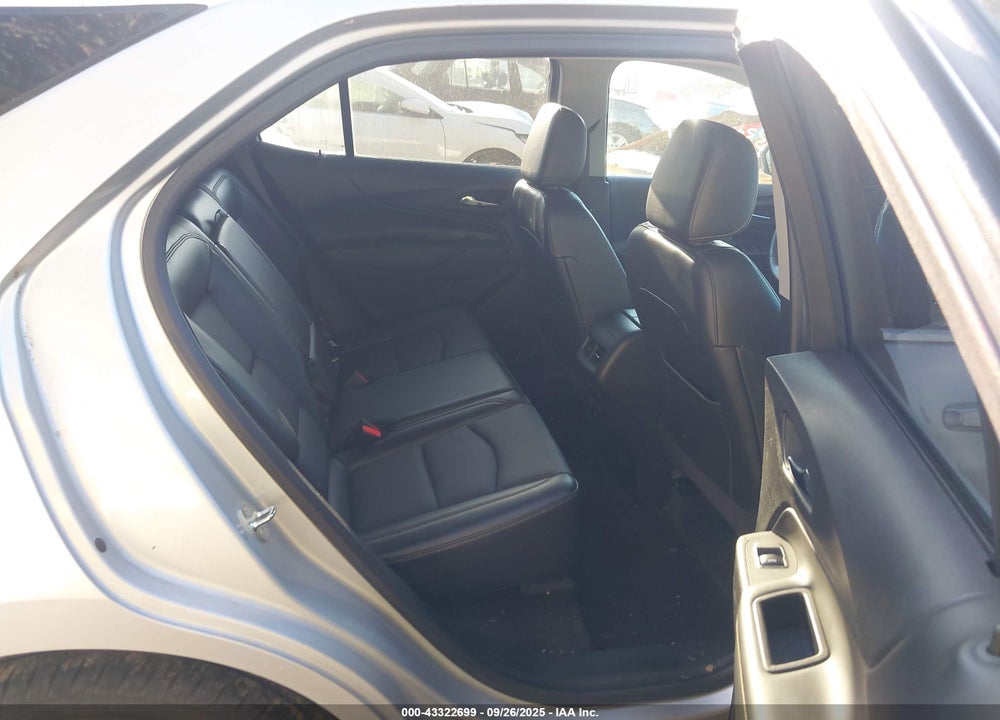 2018 CHEVROLET EQUINOX PREMIER VIN: 3GNAXMEV4JL107270