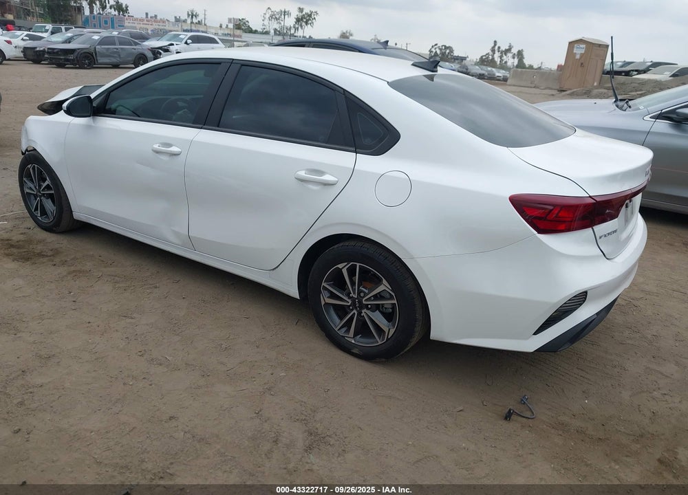2023 KIA FORTE LXS VIN: 3KPF24AD3PE553806