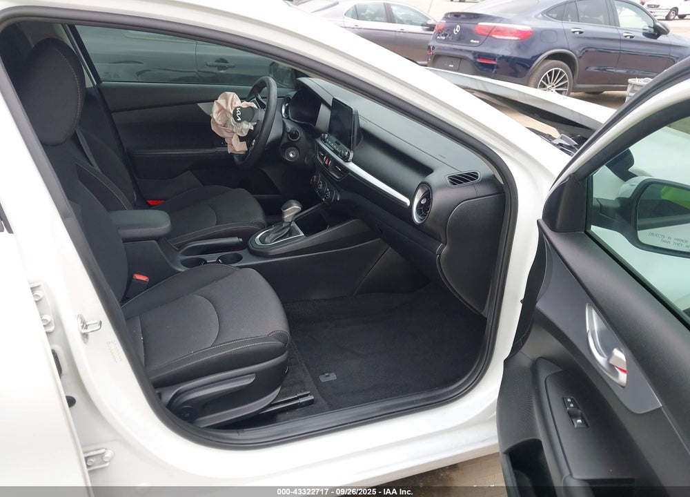 2023 KIA FORTE LXS VIN: 3KPF24AD3PE553806