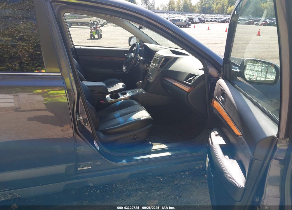 2013 SUBARU OUTBACK 2.5I LIMITED VIN: 4S4BRBKCXD3243851