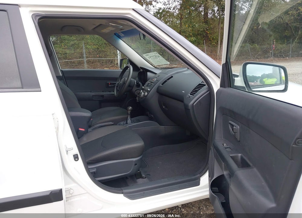 2010 KIA SOUL VIN: KNDJT2A27A7084270