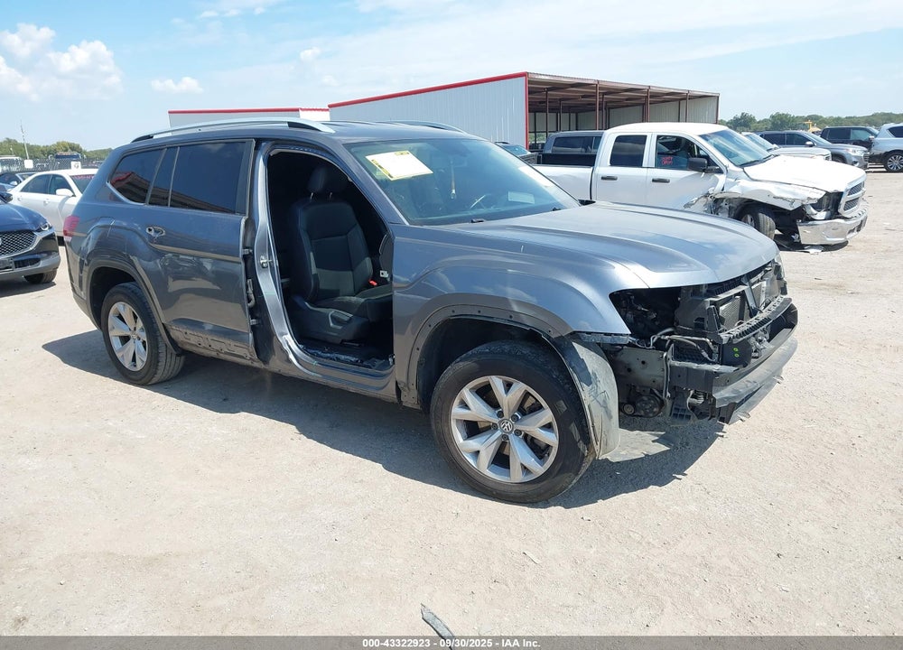 2018 VOLKSWAGEN ATLAS 3.6L V6 SE VIN: 1V2CR2CA4JC543935