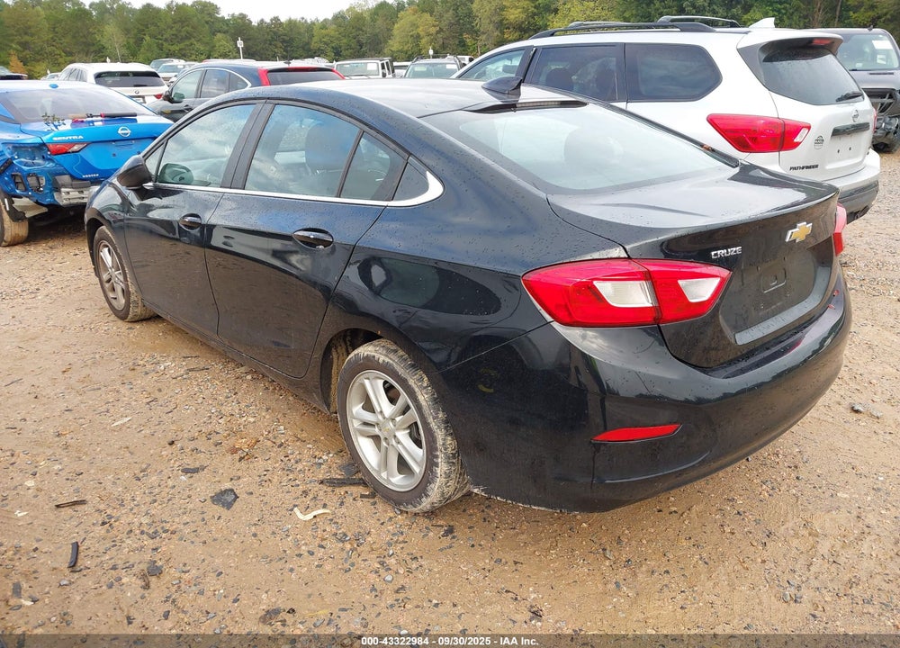 2018 CHEVROLET CRUZE VIN: 1G1BE5SM9J7177400