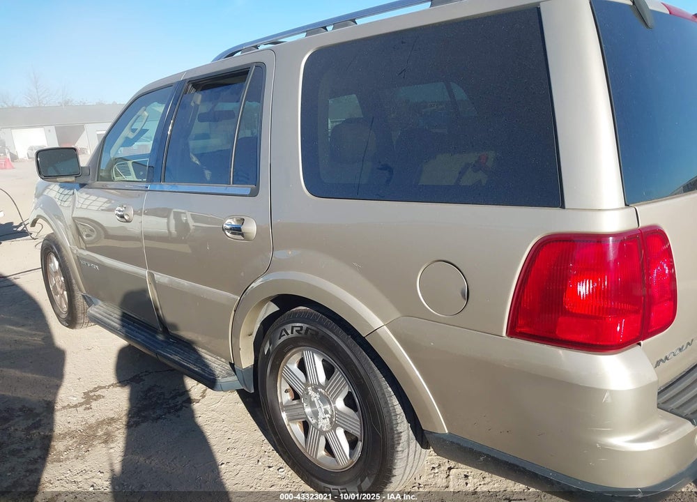 2006 LINCOLN NAVIGATOR LUXURY/ULTIMATE VIN: 5LMFU28526LJ06864
