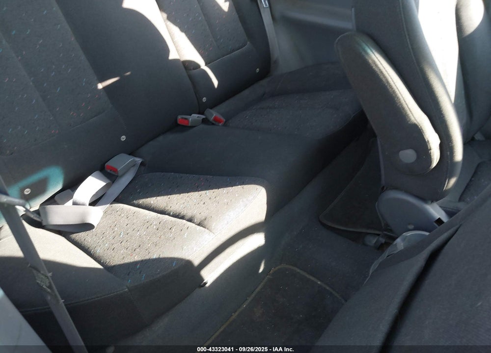 2005 HYUNDAI ACCENT GLS/GT VIN: KMHCG35C15U340184