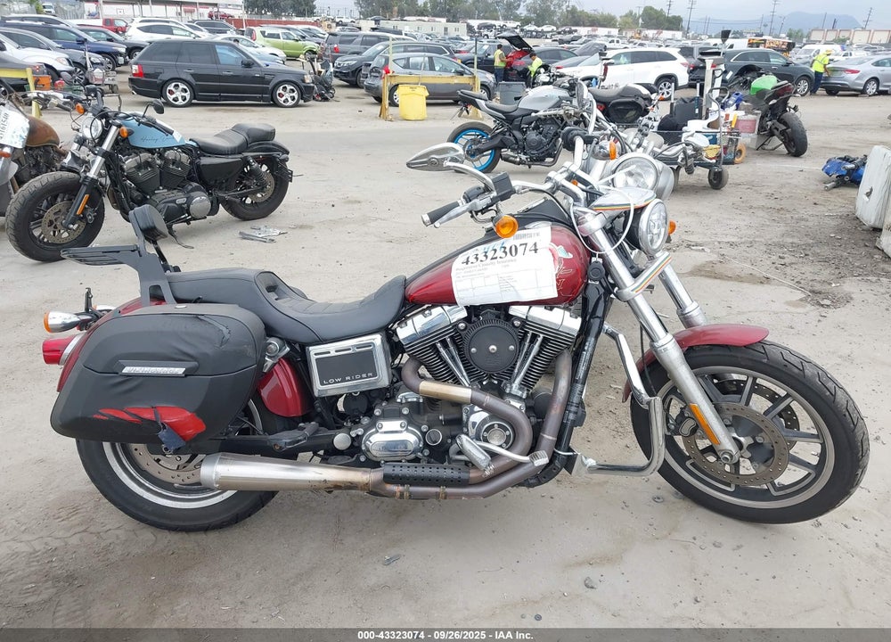 2017 HARLEY-DAVIDSON FXDL VIN: 1HD1GNM18HC309580