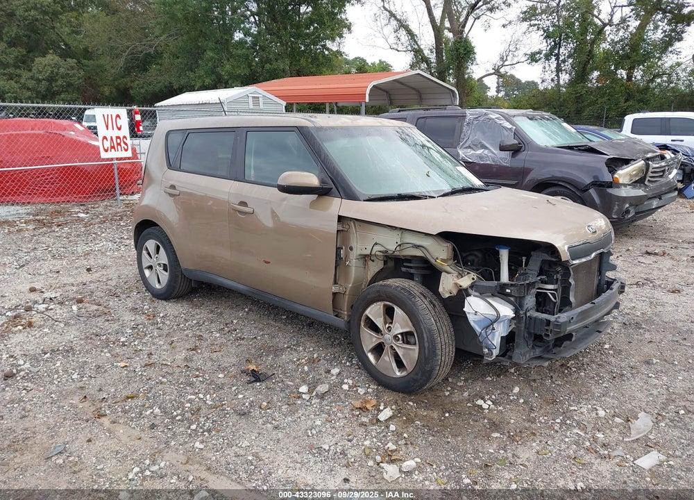 2015 KIA SOUL VIN: KNDJN2A28F7193144