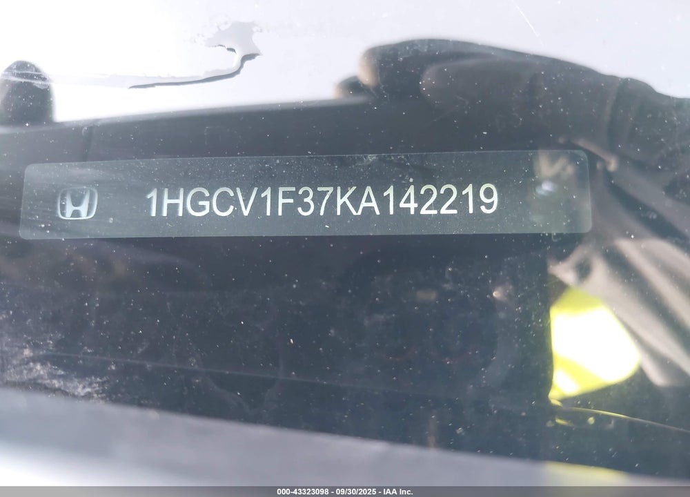 2019 HONDA ACCORD VIN: 1HGCV1F37KA142219