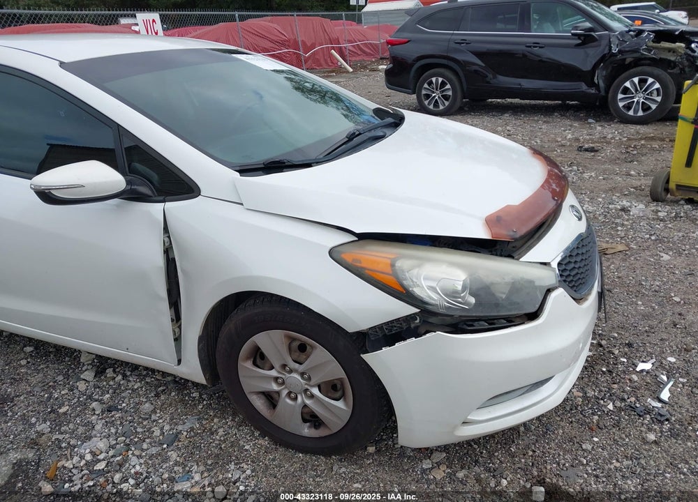 2015 KIA FORTE LX VIN: KNAFX4A61F5302325