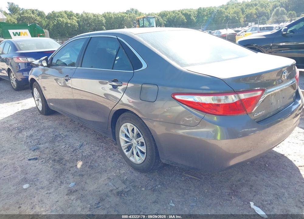 2016 TOYOTA CAMRY VIN: 4T4BF1FK4GR563661