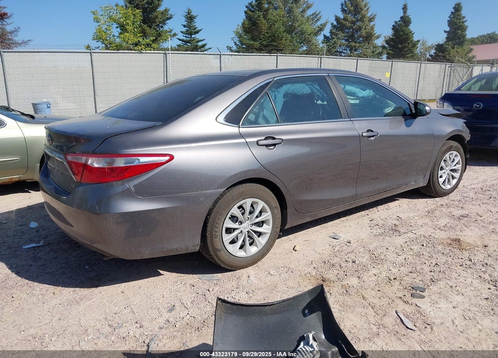 2016 TOYOTA CAMRY VIN: 4T4BF1FK4GR563661