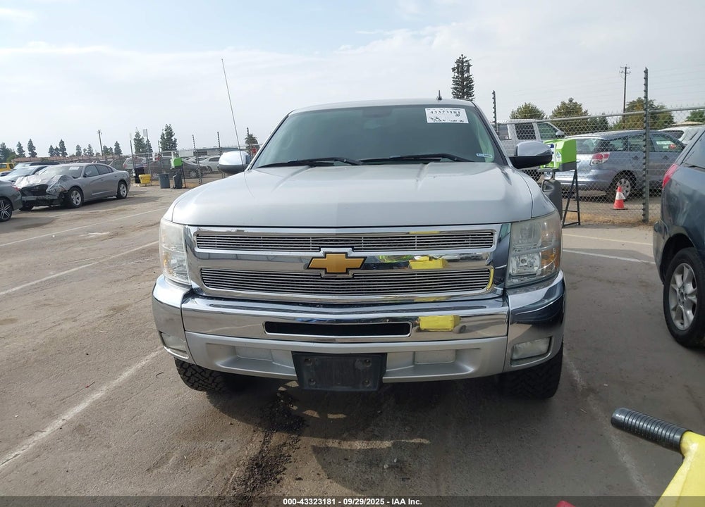 2013 CHEVROLET SILVERADO 1500 VIN: 1GCRCSE03DZ151838