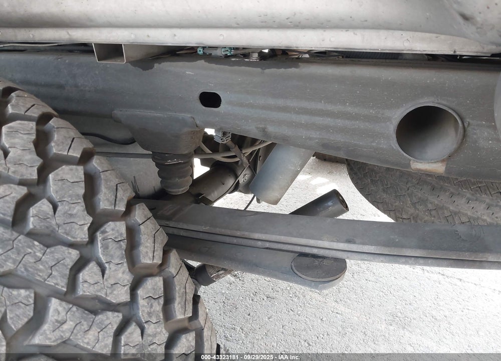 2013 CHEVROLET SILVERADO 1500 VIN: 1GCRCSE03DZ151838