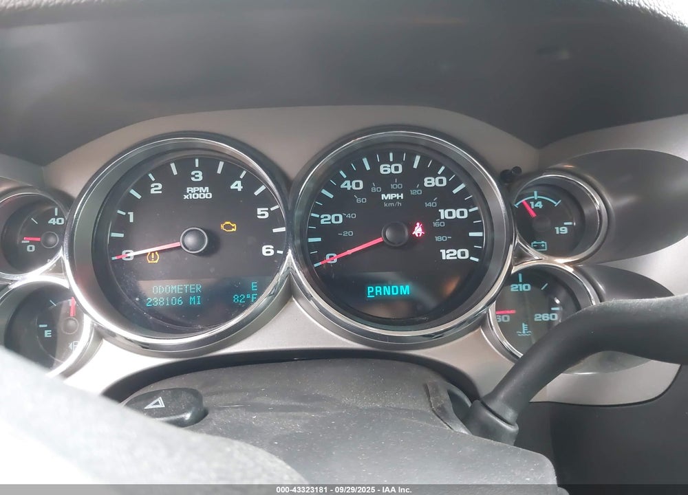 2013 CHEVROLET SILVERADO 1500 VIN: 1GCRCSE03DZ151838