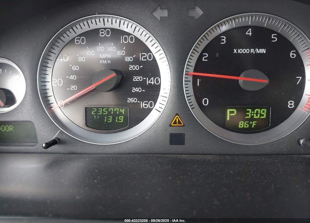 2008 VOLVO XC90 VIN: YV4CZ852181442509