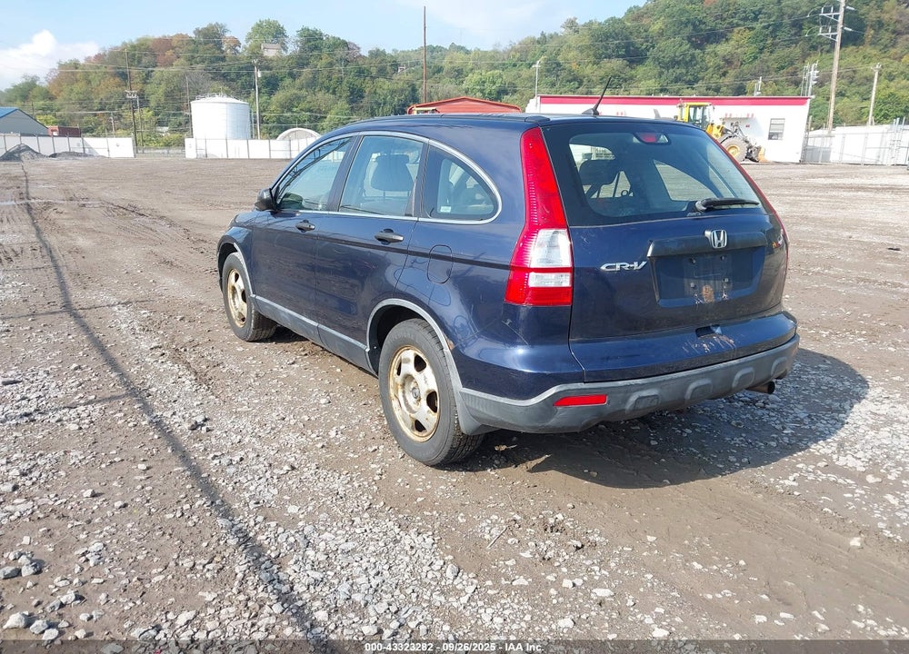 2008 HONDA CR-V LX VIN: JHLRE48348C000756