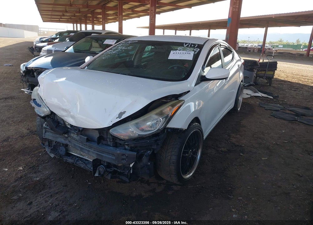 2014 HYUNDAI ELANTRA VIN: 5NPDH4AE1EH508709
