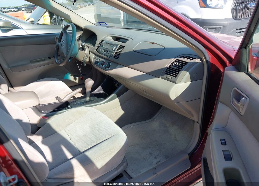 2003 TOYOTA CAMRY LE VIN: 4T1BE32K13U162951