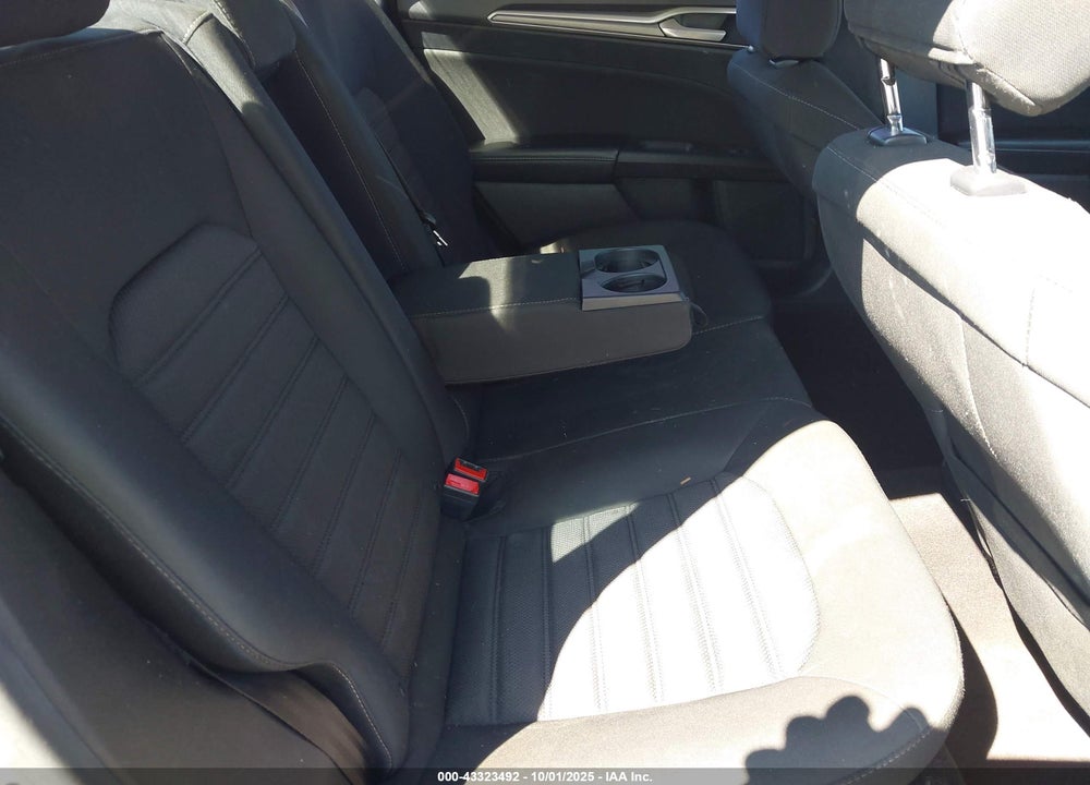 2020 FORD FUSION VIN: 3FA6P0HD3LR184244