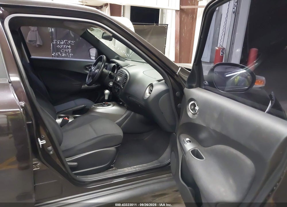 2014 NISSAN JUKE VIN: JN8AF5MV7ET483647