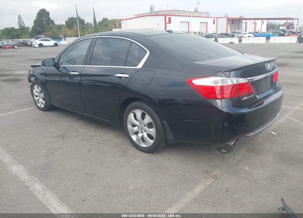 2015 HONDA ACCORD EX-L V-6 VIN: 1HGCR3F86FA005340