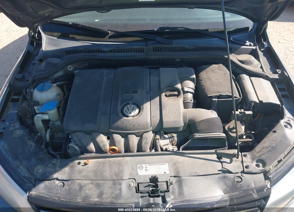 2011 VOLKSWAGEN JETTA 2.5L SEL VIN: 3VWGX7AJ5BM088762