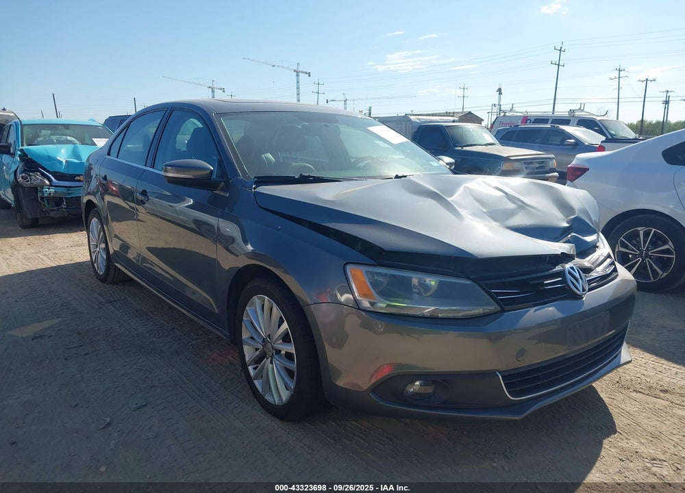 2011 VOLKSWAGEN JETTA 2.5L SEL VIN: 3VWGX7AJ5BM088762