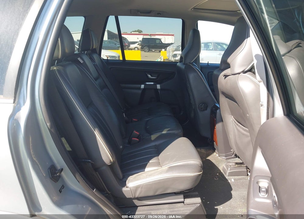 2014 VOLVO XC90 3.2 VIN: YV4952CY7E1689135