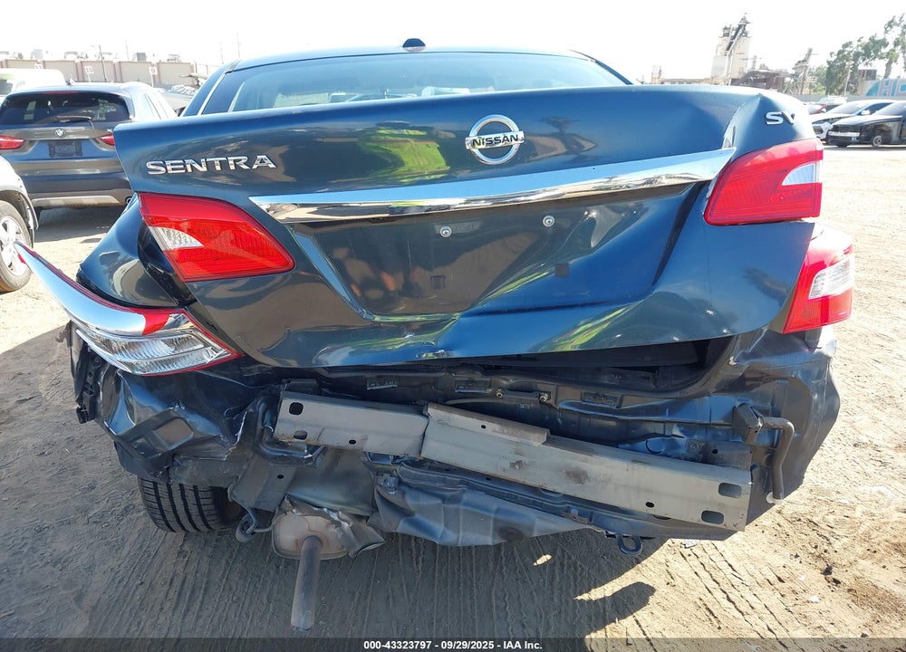 2017 NISSAN SENTRA SV VIN: 3N1AB7AP0HL640083
