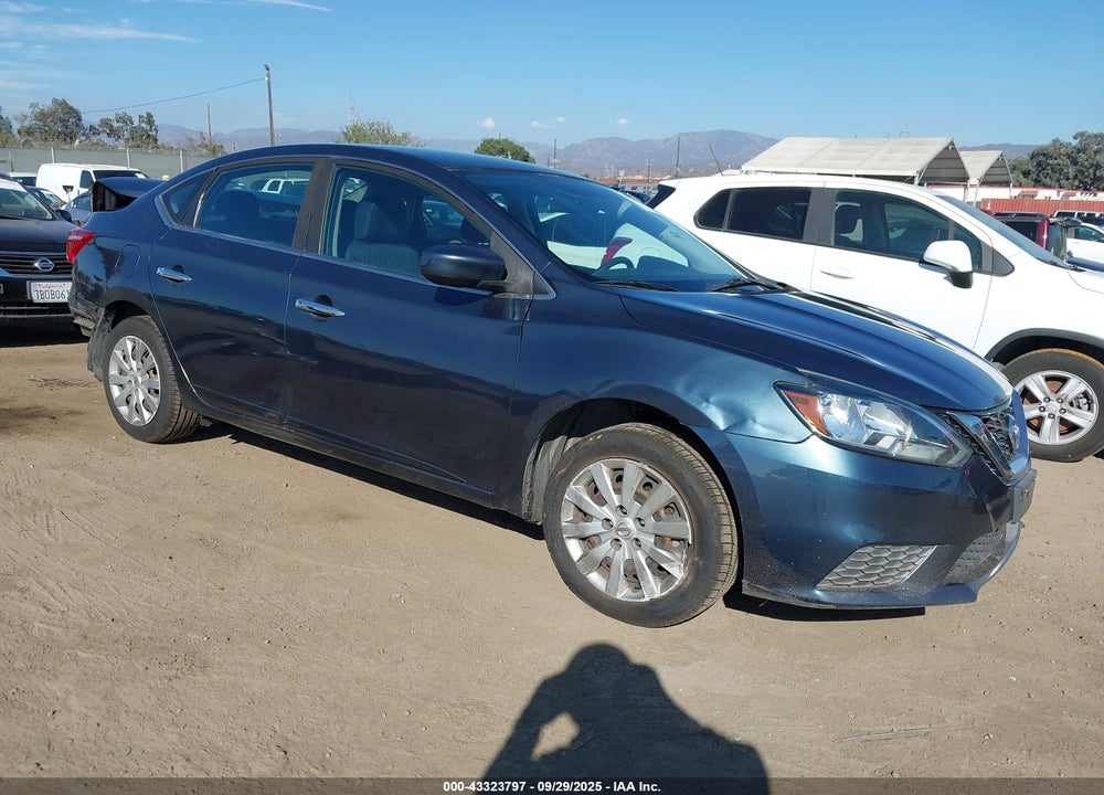 2017 NISSAN SENTRA SV VIN: 3N1AB7AP0HL640083