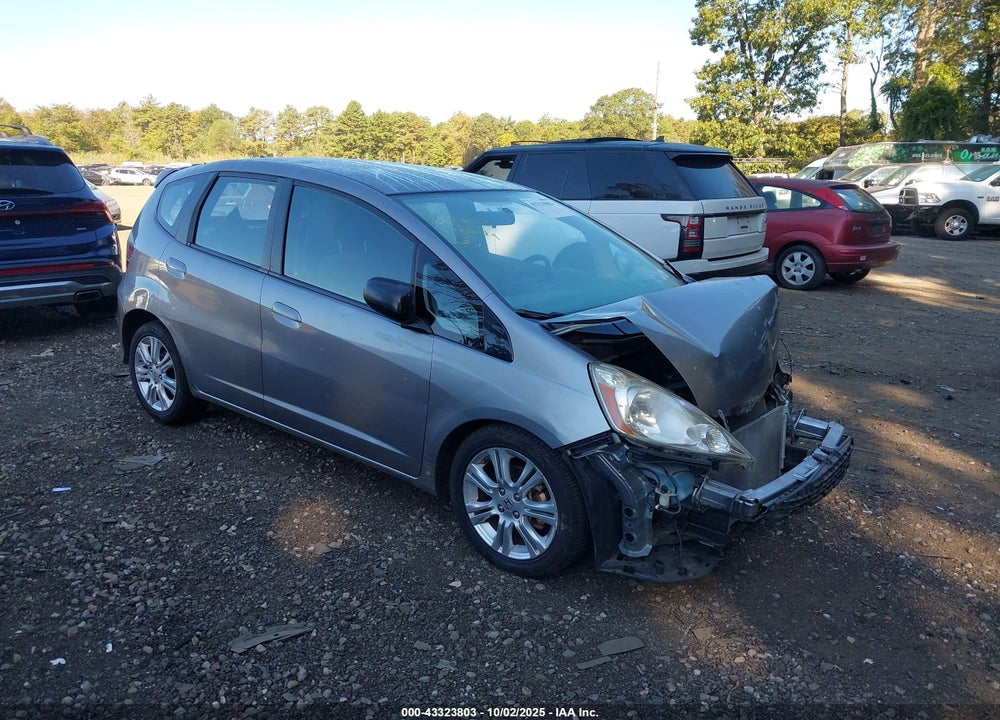 2009 HONDA FIT SPORT VIN: JHMGE88469S040234