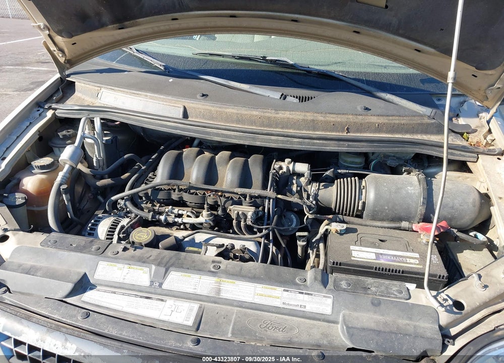 2000 FORD WINDSTAR SE VIN: 2FMZA5241YBB86929