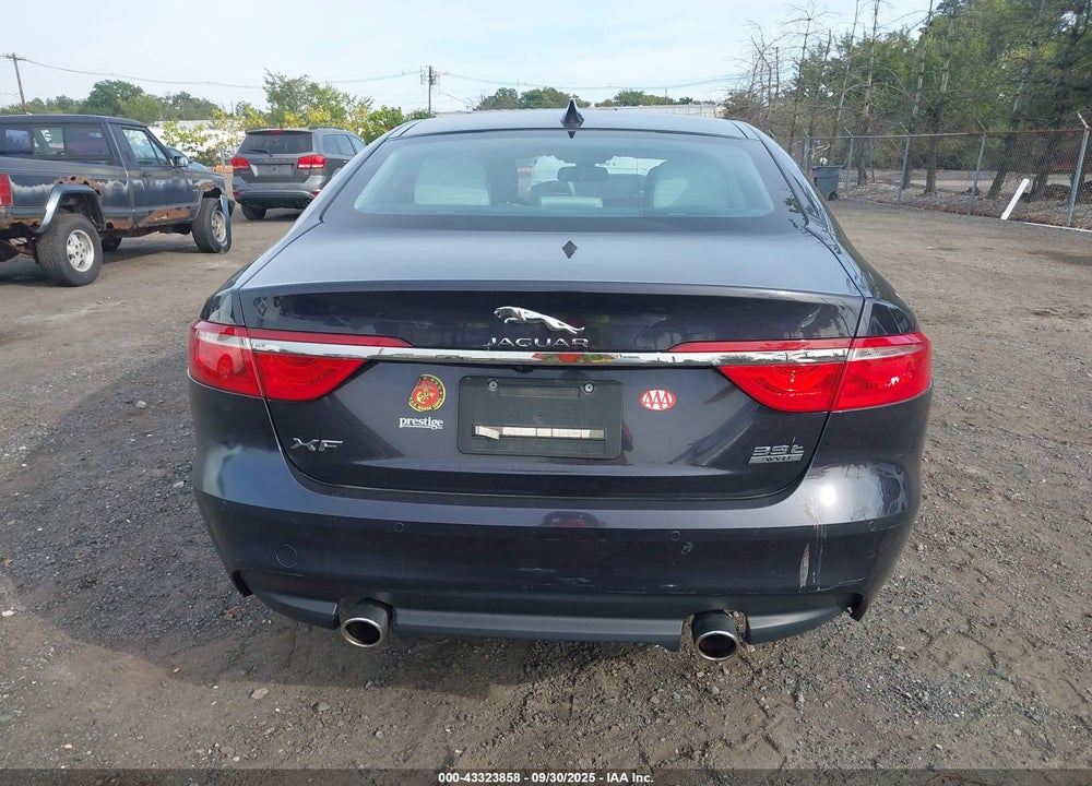 2017 JAGUAR XF 35T PRESTIGE VIN: SAJBK4BV9HCY34783