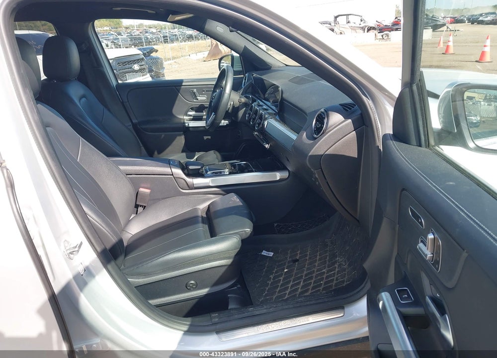 2020 MERCEDES-BENZ GLB 250 4MATIC VIN: W1N4M4HBXLW043144