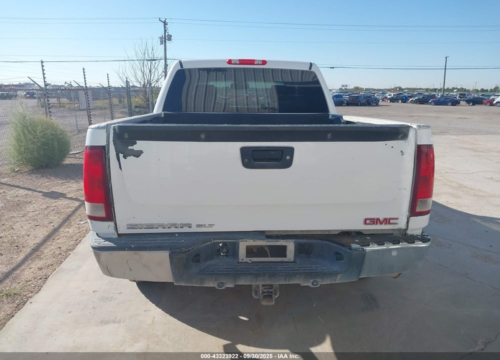 2011 GMC SIERRA 1500 SLT VIN: 3GTP1WE08BG320608